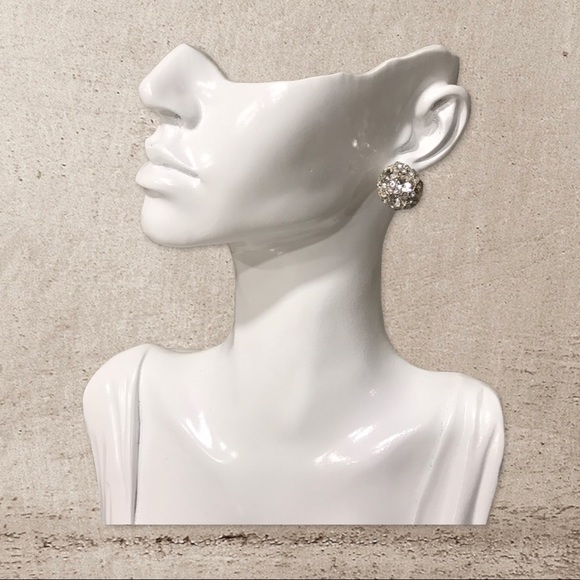 Set of 3 Fashion Earrings - Picture 3 of 10